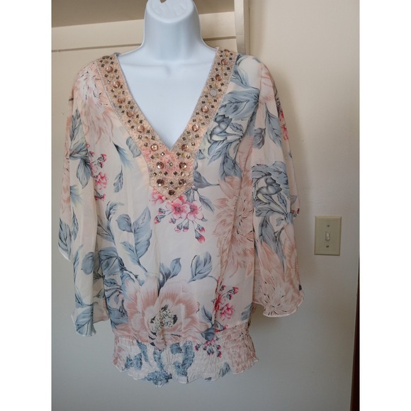 Studio Y Flutter Sleeve Blouse Size Medium‎ Peach Floral V-Neck Coquette Gems - Picture 1 of 9
